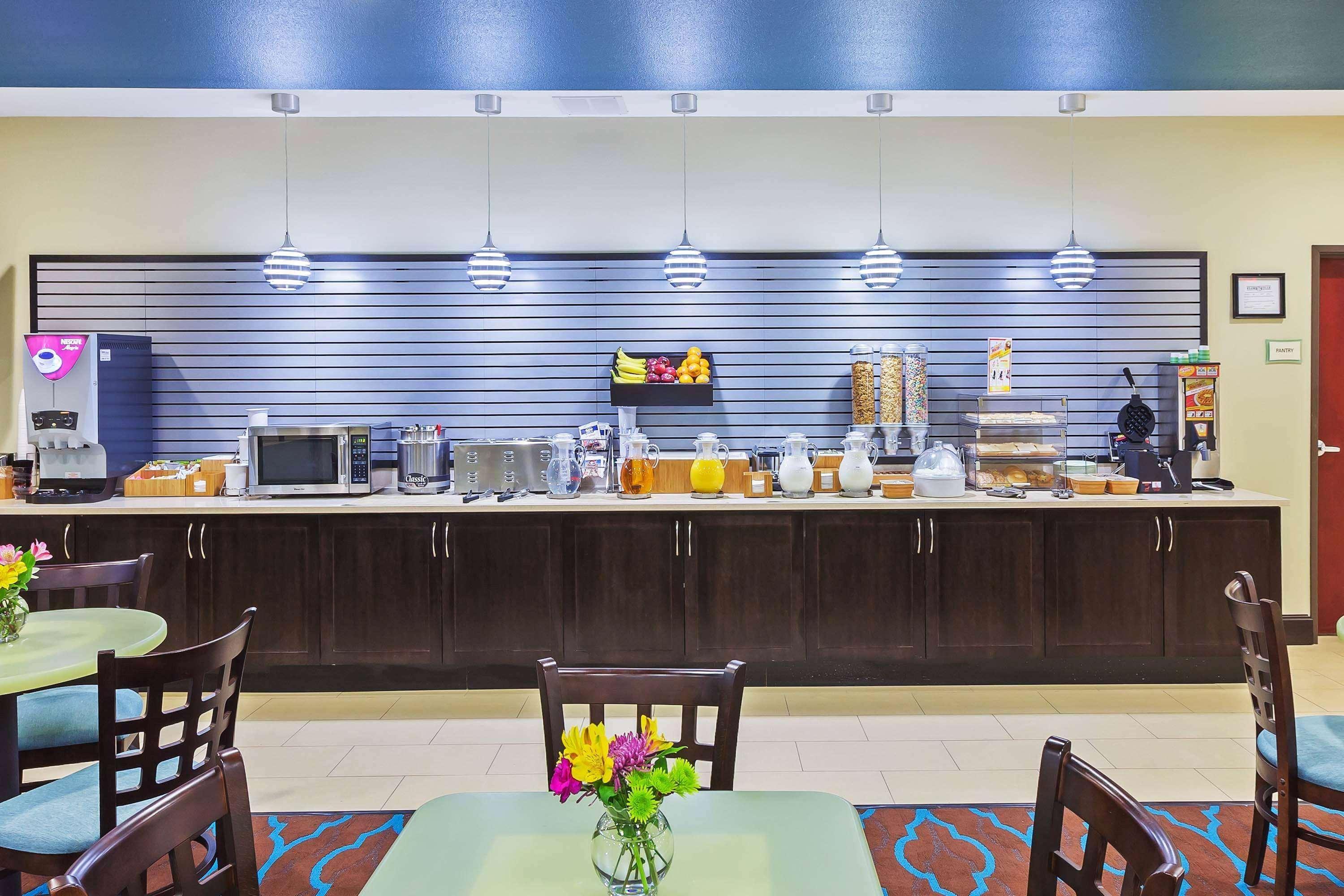 La Quinta By Wyndham Floresville Zewnętrze zdjęcie
