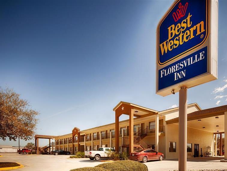 La Quinta By Wyndham Floresville Zewnętrze zdjęcie